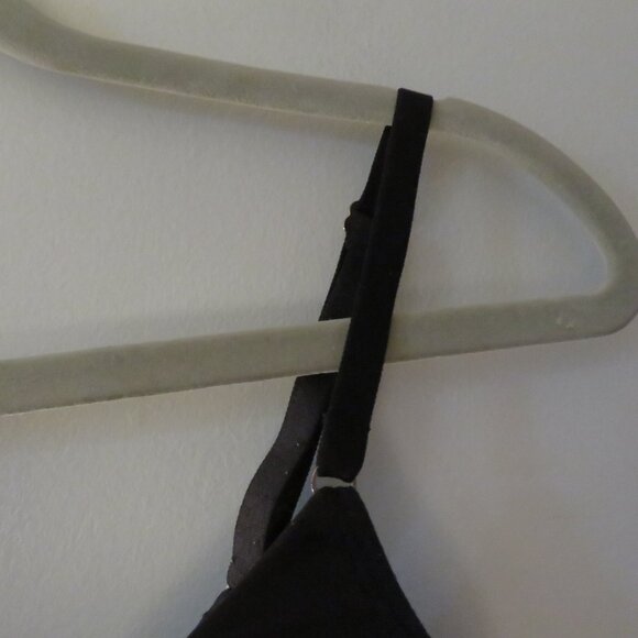 NATORI Bliss Perfection Unlined Underwired Lace Bra in Black - Size 32D - Picture 4 of 12